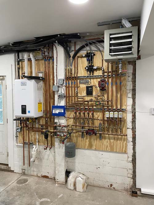 L&A plumbing and HVAC project photo 37